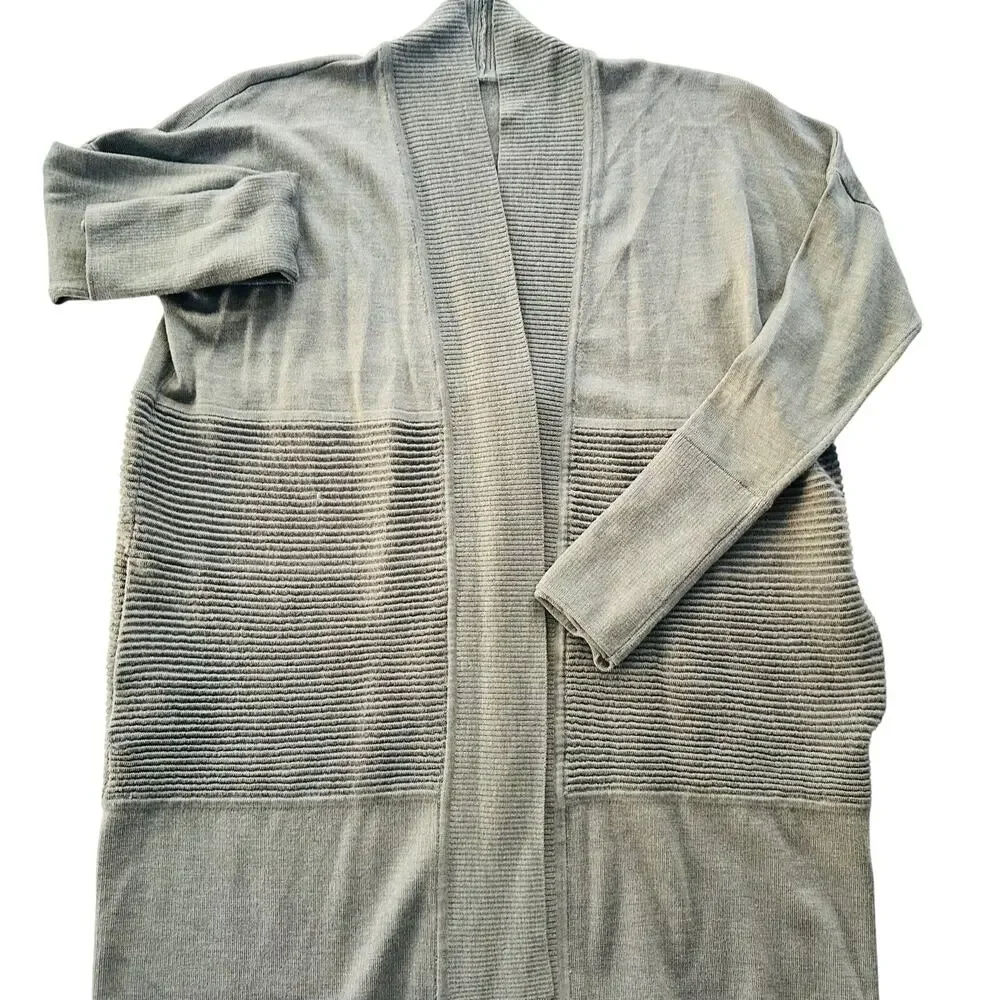Lululemon Sit In Lotus Wrap Grey Sage Green Size L/XL Merino Wool Cardigan $148 - Picture 2 of 10